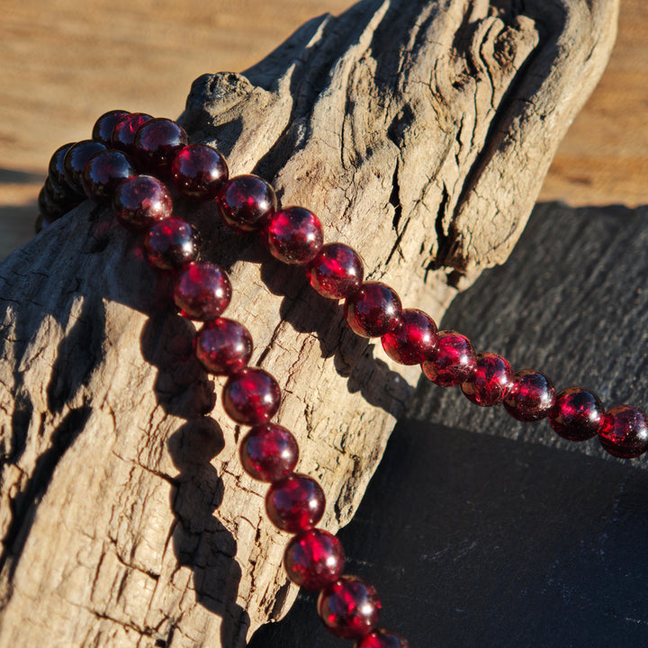 Edelsteinkette WIDERSTANDS- & LICHTKRAFT Granat Erdbeerquarz 6mm Kugel S925