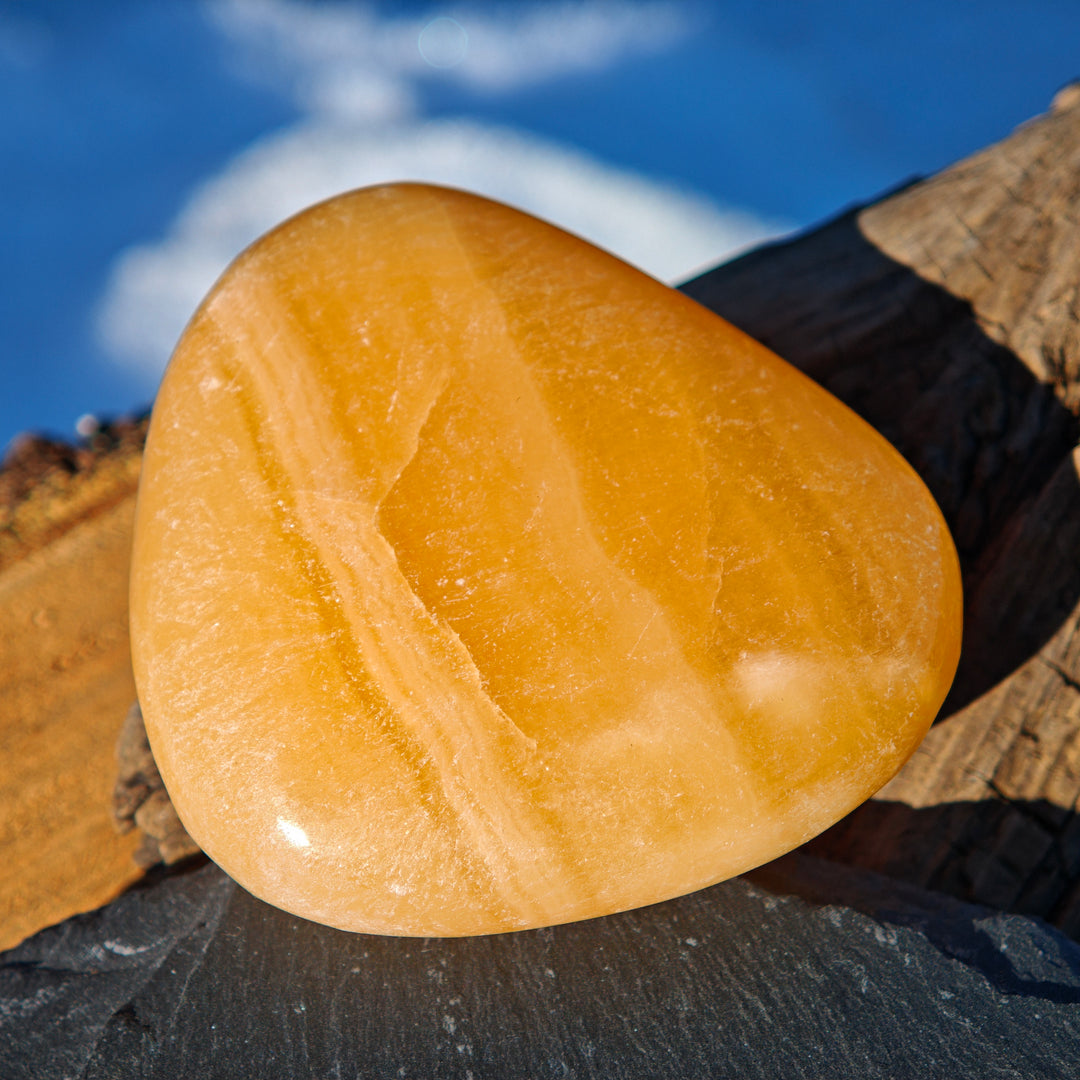 Calcit orange (Entwicklung-Optimismus) Handschmeichler 6 zur Auswahl