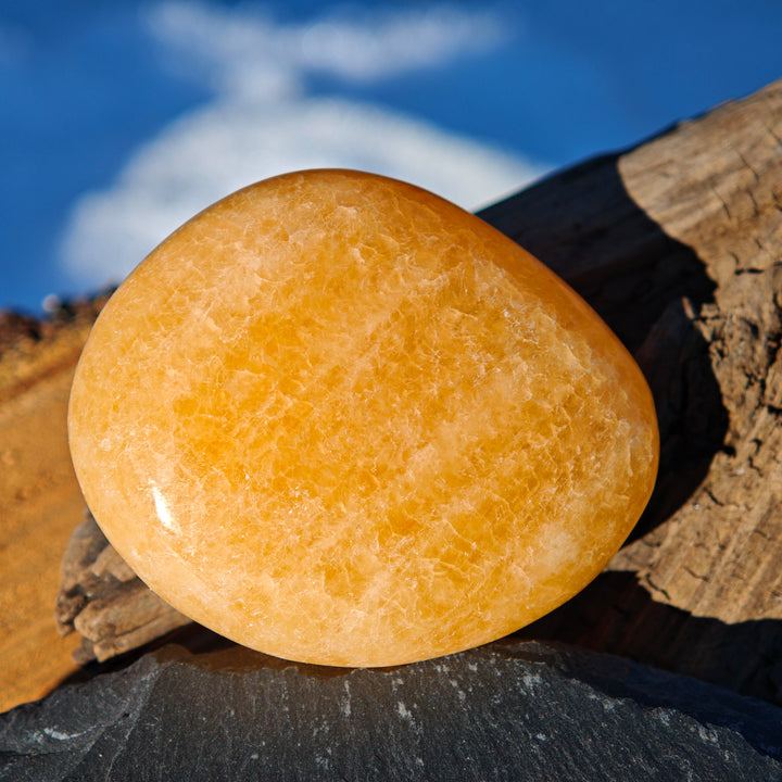 Calcit orange (Entwicklung-Optimismus) Handschmeichler 6 zur Auswahl