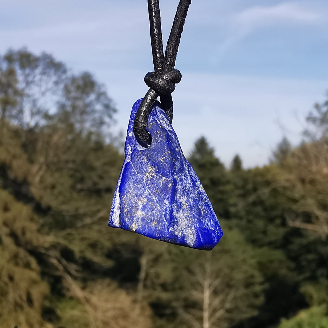 Lapislazuli Anhänger gebohrt naturbelassen