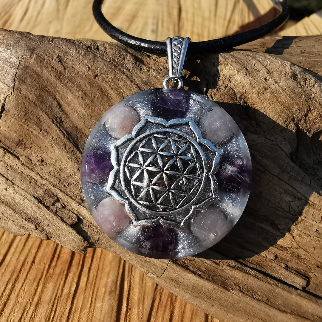 Orgone Anhänger WANDLUNG mit Lepidolith & Amethyst Lebensblume S925