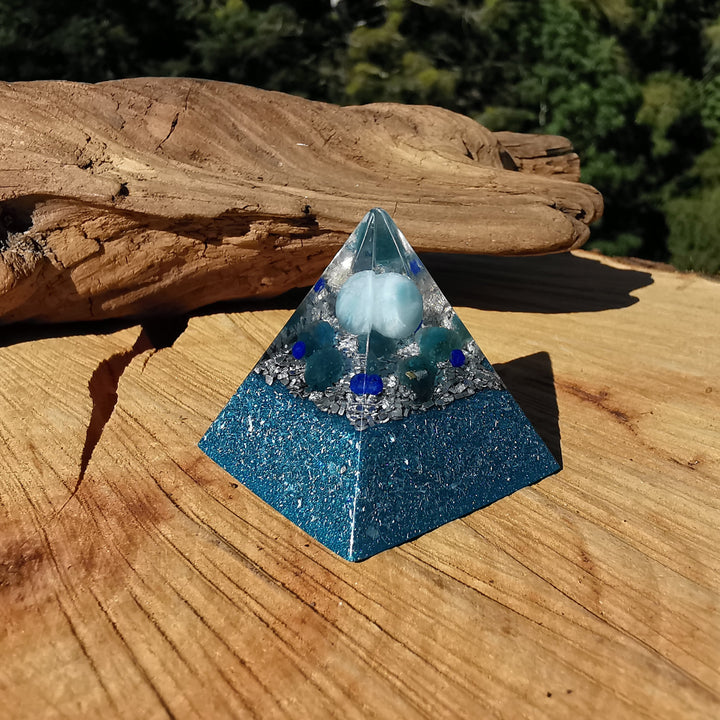 Orgone Pyramide WAHRHEIT 3.5cm