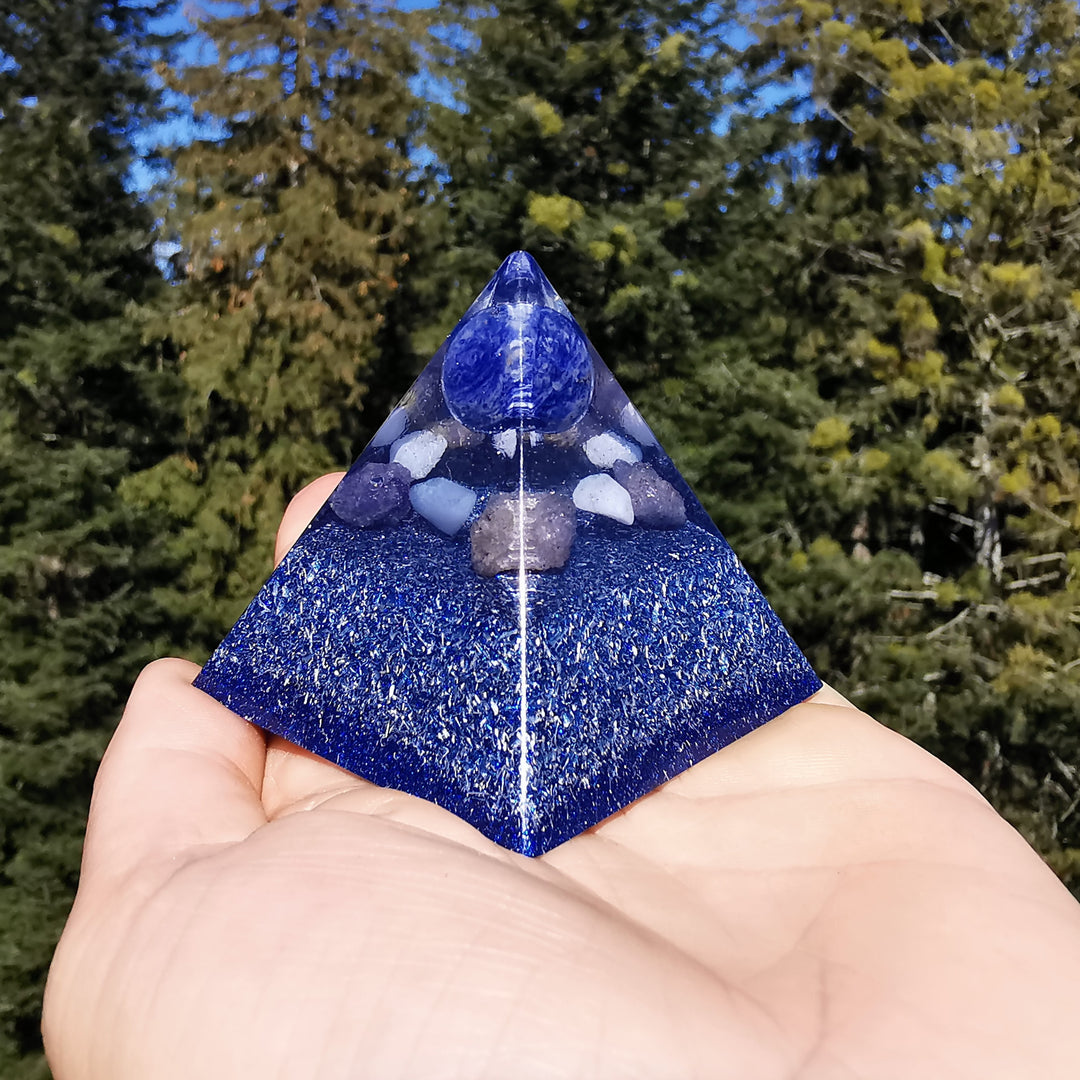 Orgone Pyramide INDIVIDUALITÄT & GEMEINSCHAFT 5.5cm