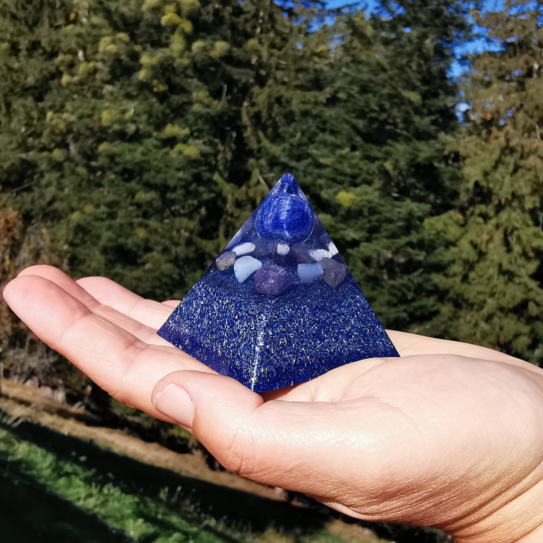 Orgone Pyramide INDIVIDUALITÄT & GEMEINSCHAFT 5.5cm