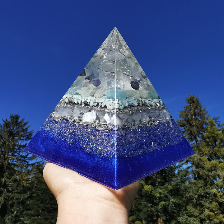 Orgone Pyramide LICHTVERBINDUNG 15cm