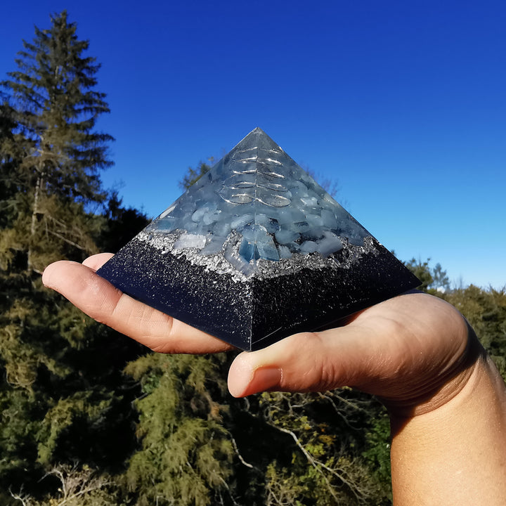 Orgone Cheops Pyramide URVERTRAUEN 10cm