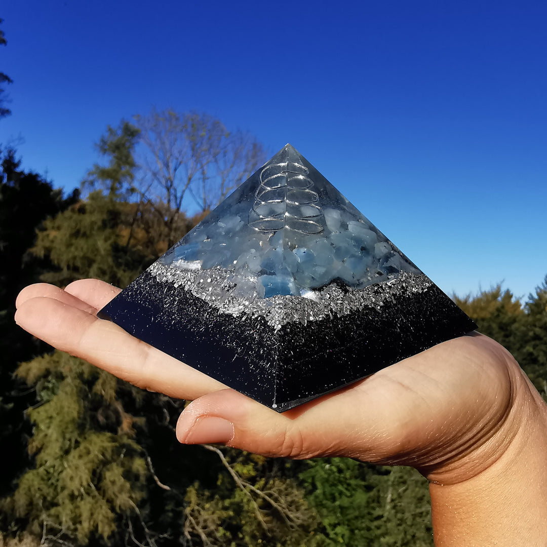 Orgone Cheops Pyramide URVERTRAUEN 10cm