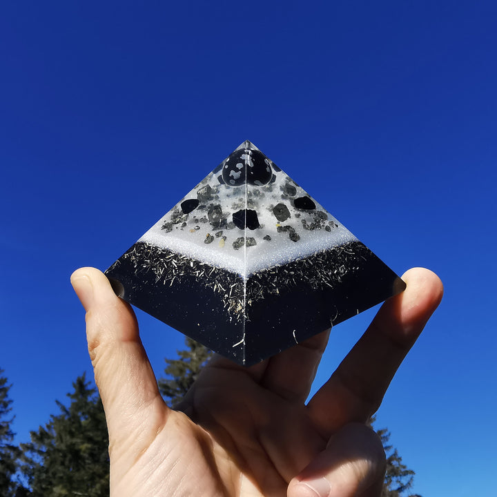 Orgone Cheops Pyramide LICHT & SCHUTZ 7cm