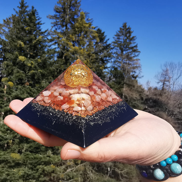 Orgone Cheops Pyramide LEBENSKRAFT 10cm