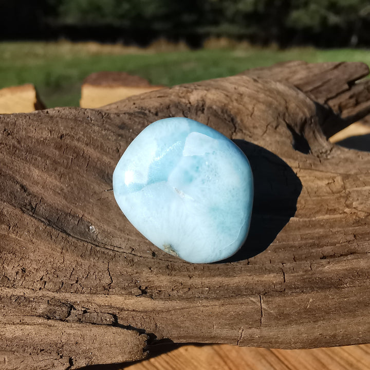 Larimar (Atlantisstein) Taschensteine Unikate zur Auswahl