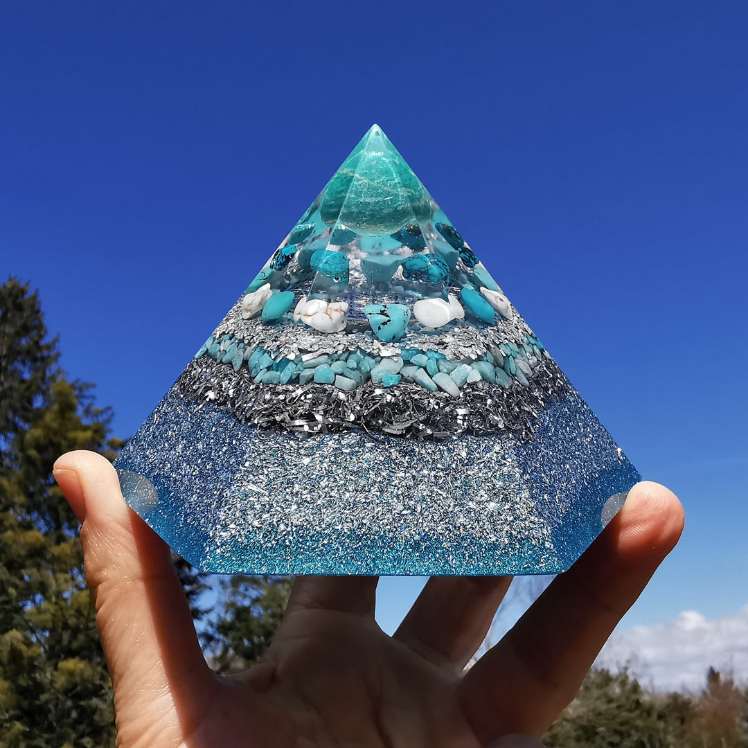 Orgone Hexagonal Pyramide INNERE RUHE 11cm