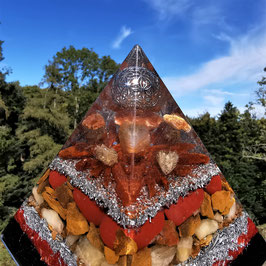 Orgone Pyramide LEBENSWILLE 15cm